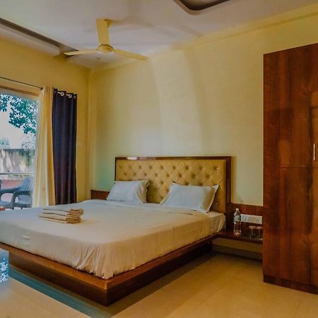 The Oak Woods Hotel Mahabaleshwar Exterior photo
