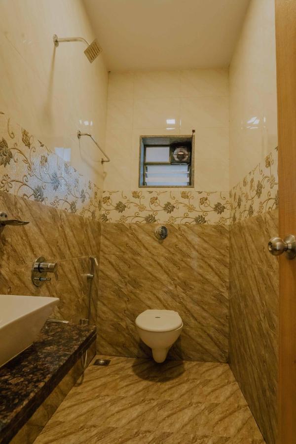 The Oak Woods Hotel Mahabaleshwar Exterior photo